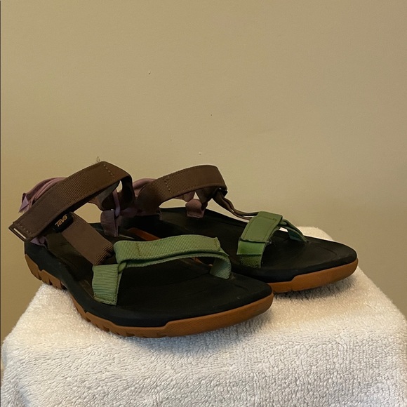 Teva Hurricane sandals - Picture 1 of 5